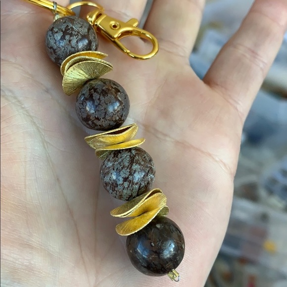 💕HP💕Brown agate beaded keychain - Picture 4 of 7